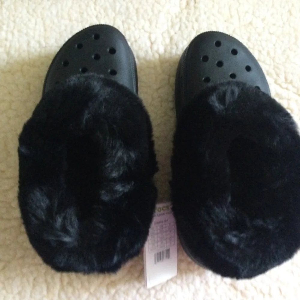 CROCS Furever Crush Classic fur lined Clog ( NEW w/Tags & Bag ) - Picture 12 of 13
